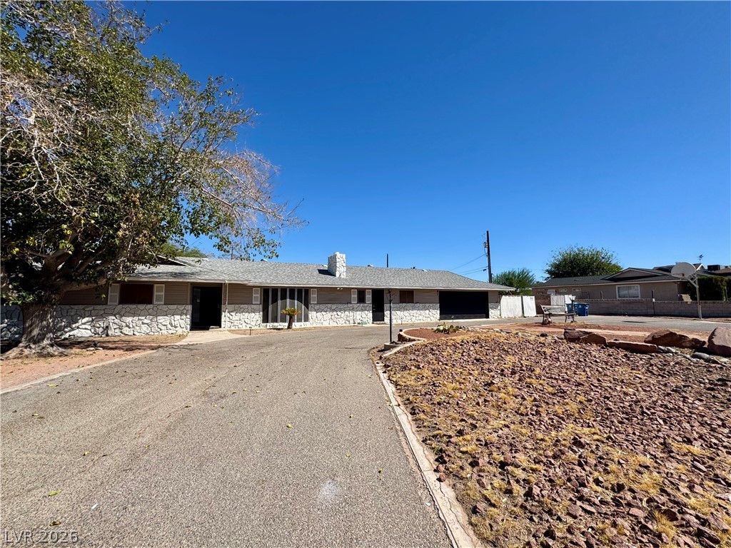 Photo 61 of 62, 6930 S Valley View Boulevard