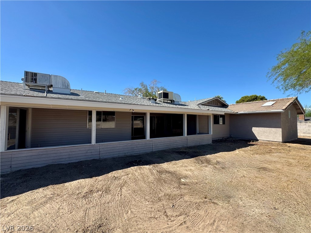 Photo 12 of 62, 6930 S Valley View Boulevard