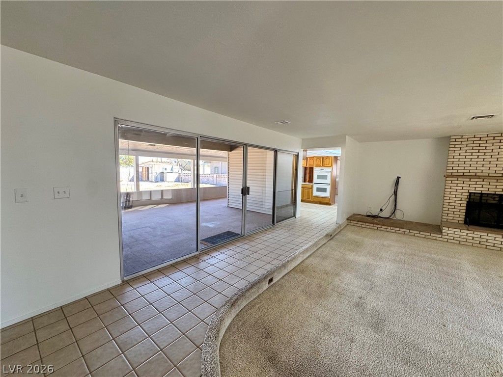 Photo 16 of 62, 6930 S Valley View Boulevard