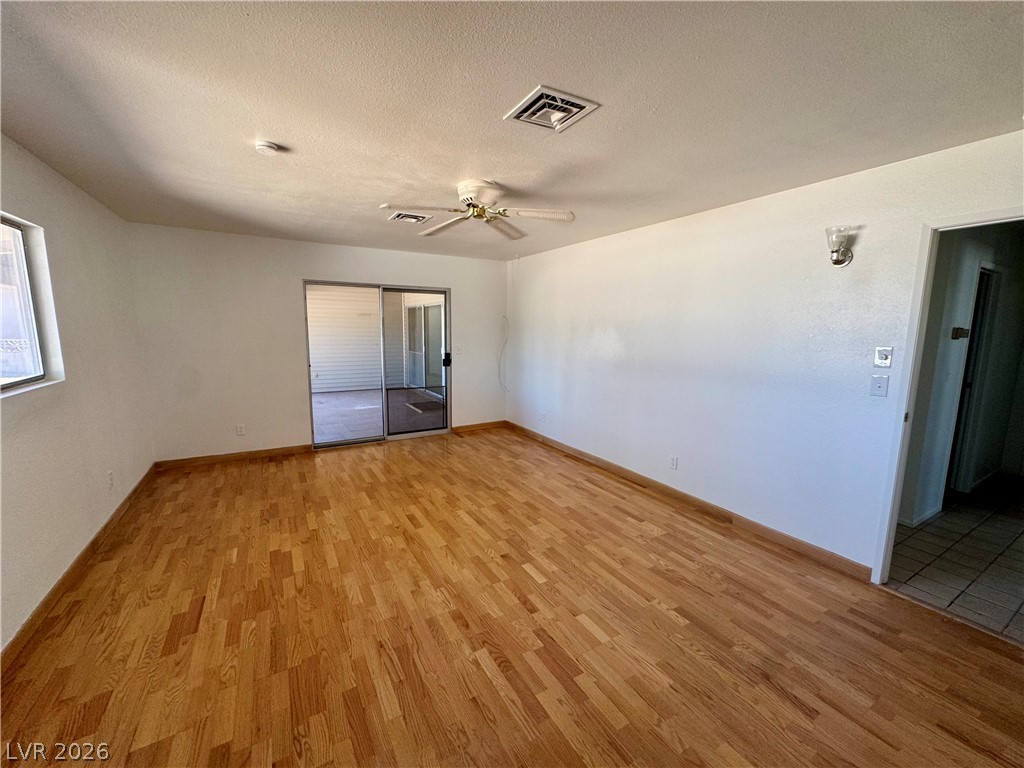 Photo 18 of 62, 6930 S Valley View Boulevard