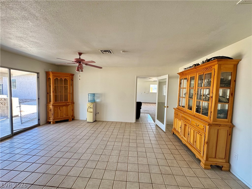 Photo 39 of 62, 6930 S Valley View Boulevard