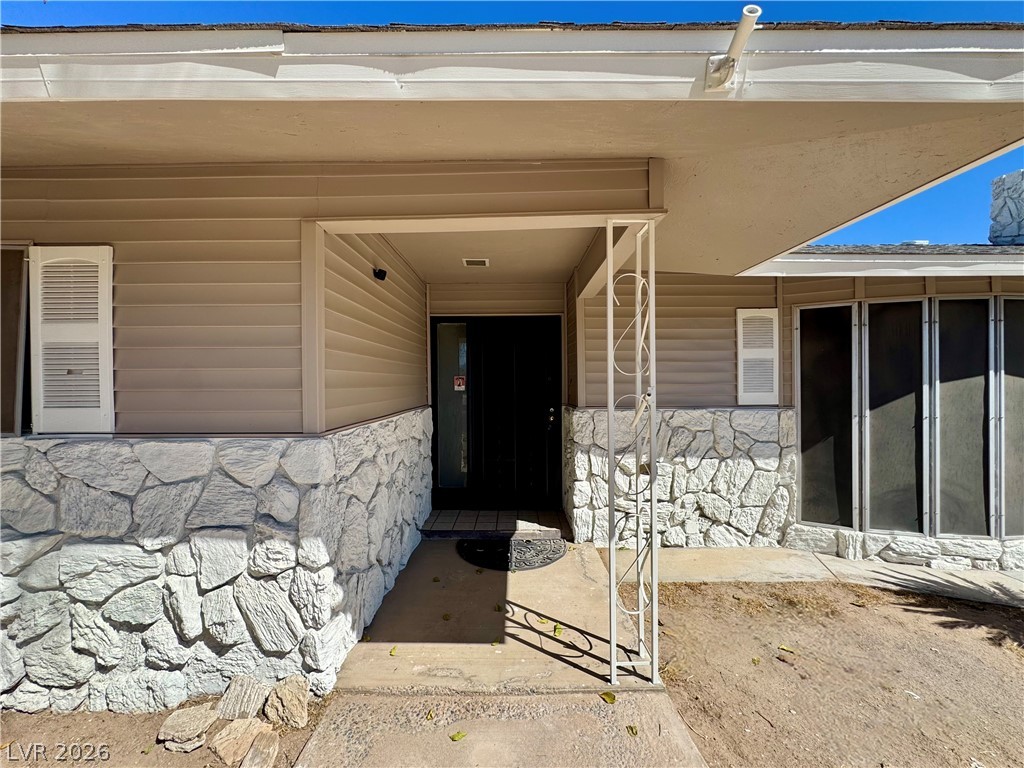Photo 8 of 62, 6930 S Valley View Boulevard