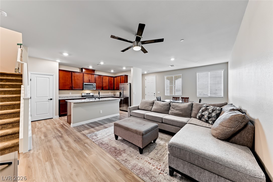 Photo 6 of 41, 3230 McKenna Dawn Avenue