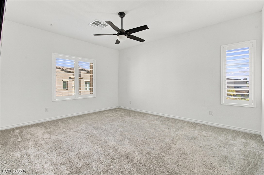 Photo 19 of 27, 600 N Carriage Hill Drive #1021