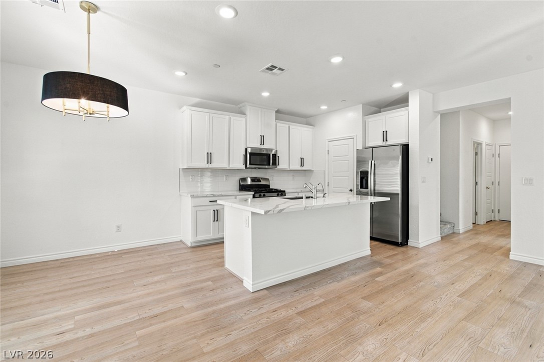 Photo 3 of 600 N Carriage Hill Drive #1021