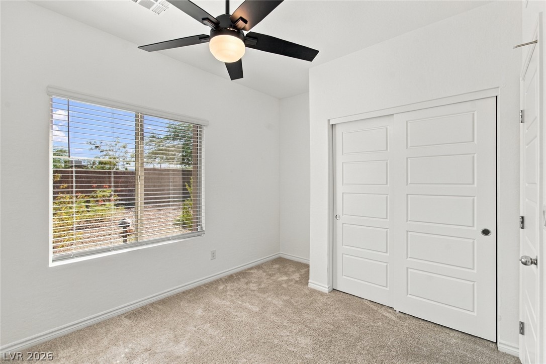 Photo 10 of 27, 600 N Carriage Hill Drive #1021