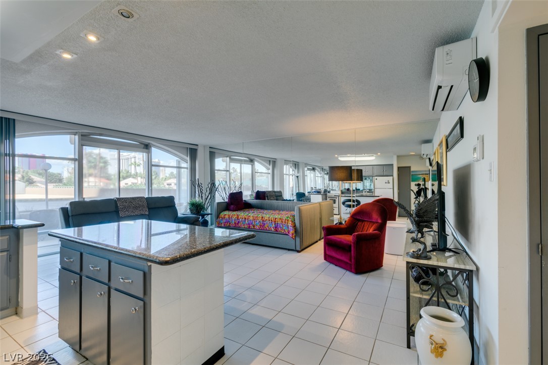 Photo 3 of 3111 Bel Air Drive #206
