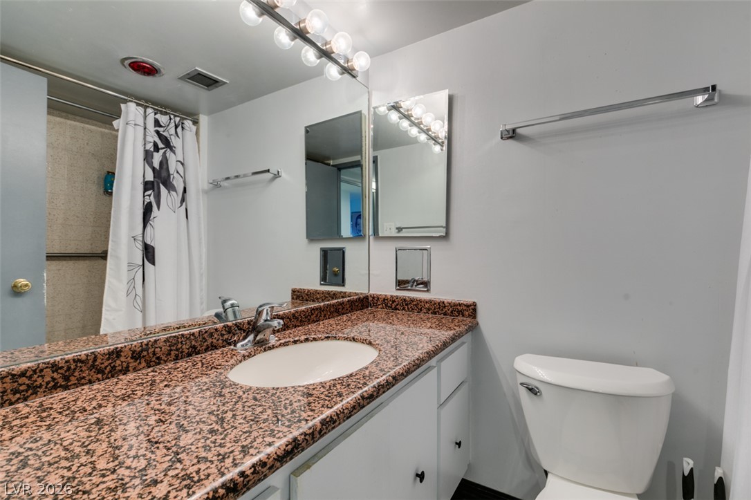 Photo 22 of 29, 3111 Bel Air Drive #206