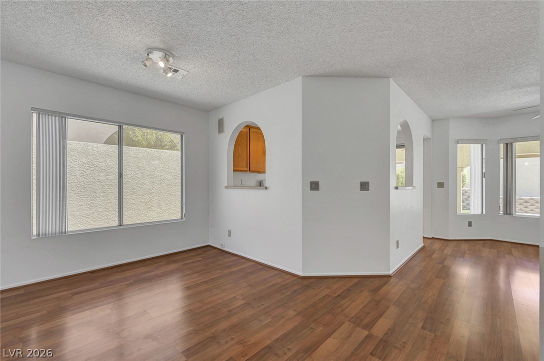 Photo 12 of 71, 1465 Lodgepole Drive