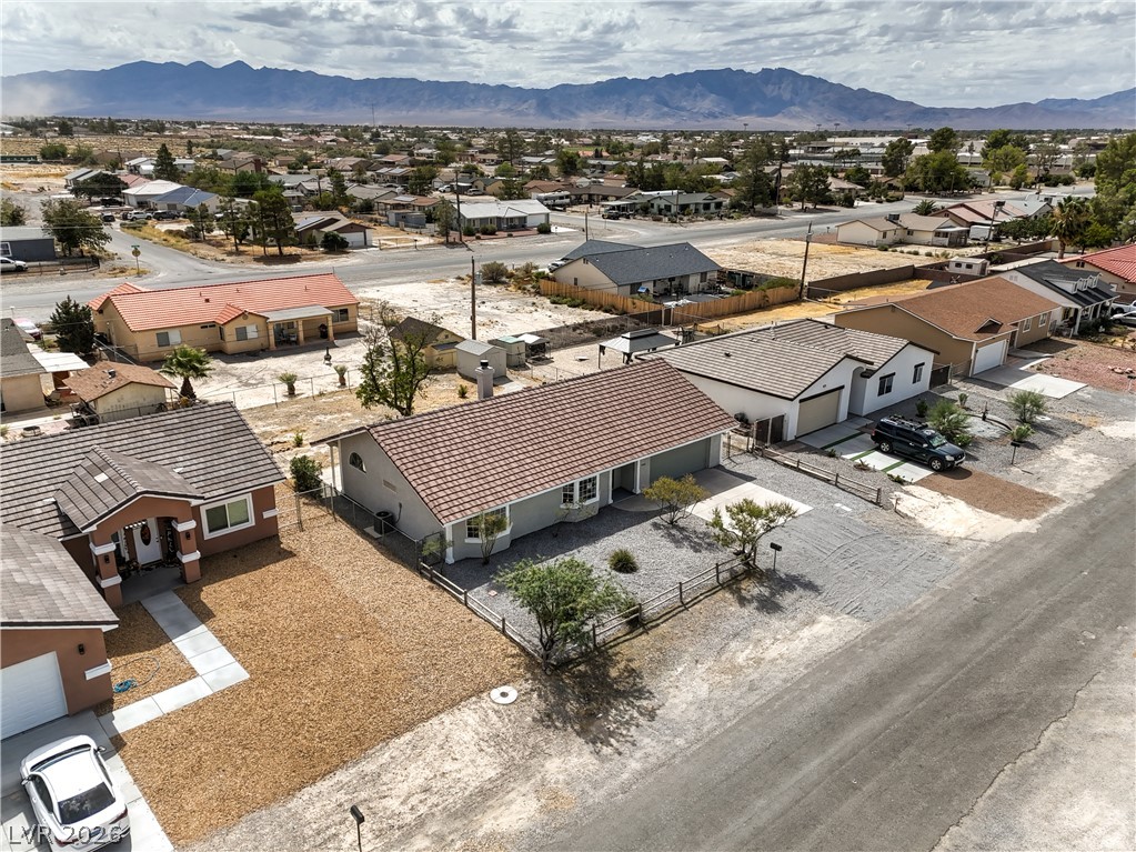Photo 9 of 46, 881 Lone Pine Road