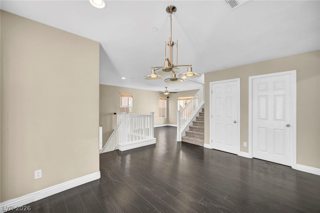 Photo 8 of 38, 8924 Jennifer Anne Avenue