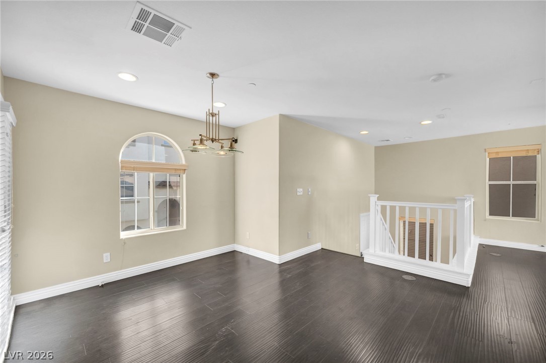 Photo 9 of 38, 8924 Jennifer Anne Avenue