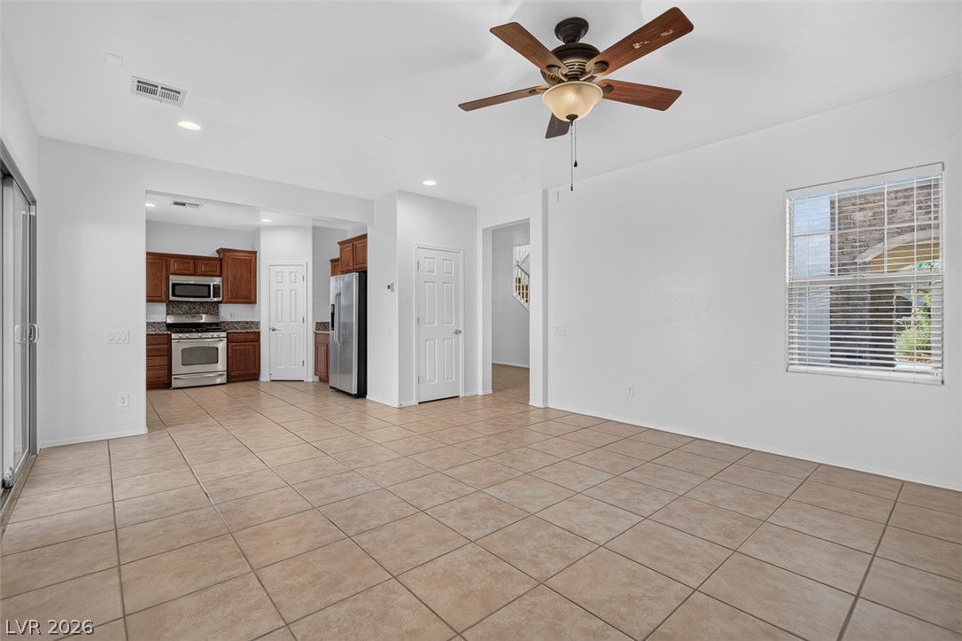 Photo 9 of 96, 6868 Pipil Street