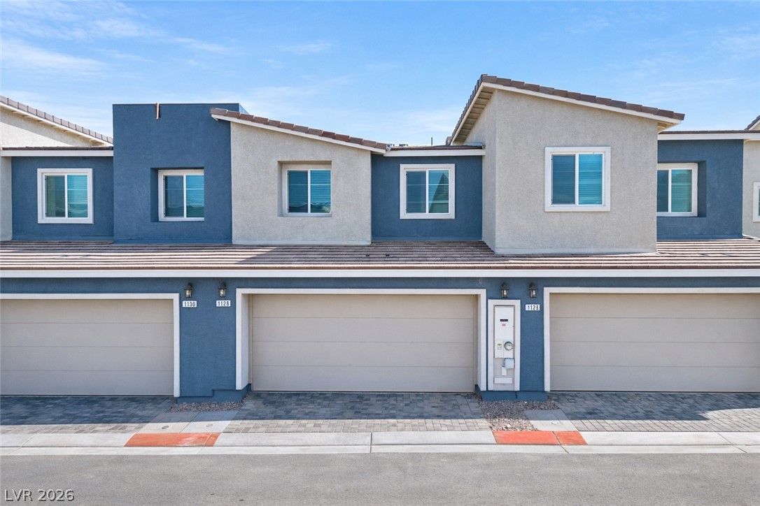 Photo 2 of 1128 Scarlet Sparrow Street