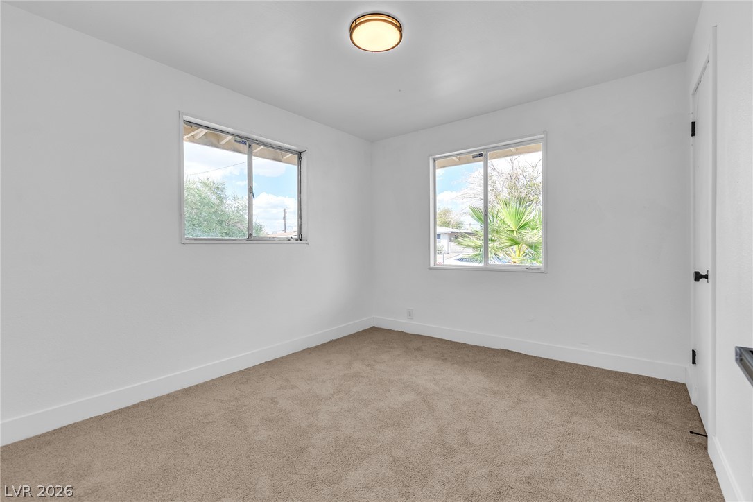 Photo 10 of 37, 1115 Arrowhead Avenue