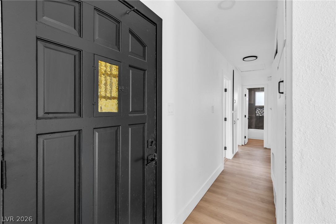 Photo 6 of 37, 1115 Arrowhead Avenue