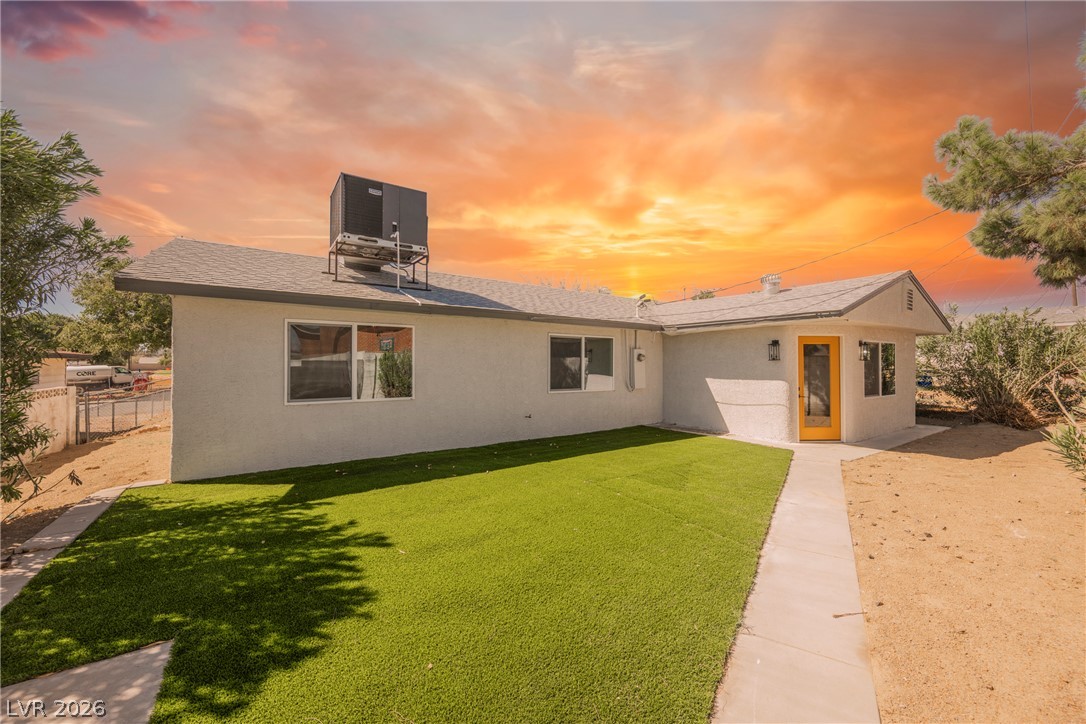 Photo 5 of 412 Gilday Avenue