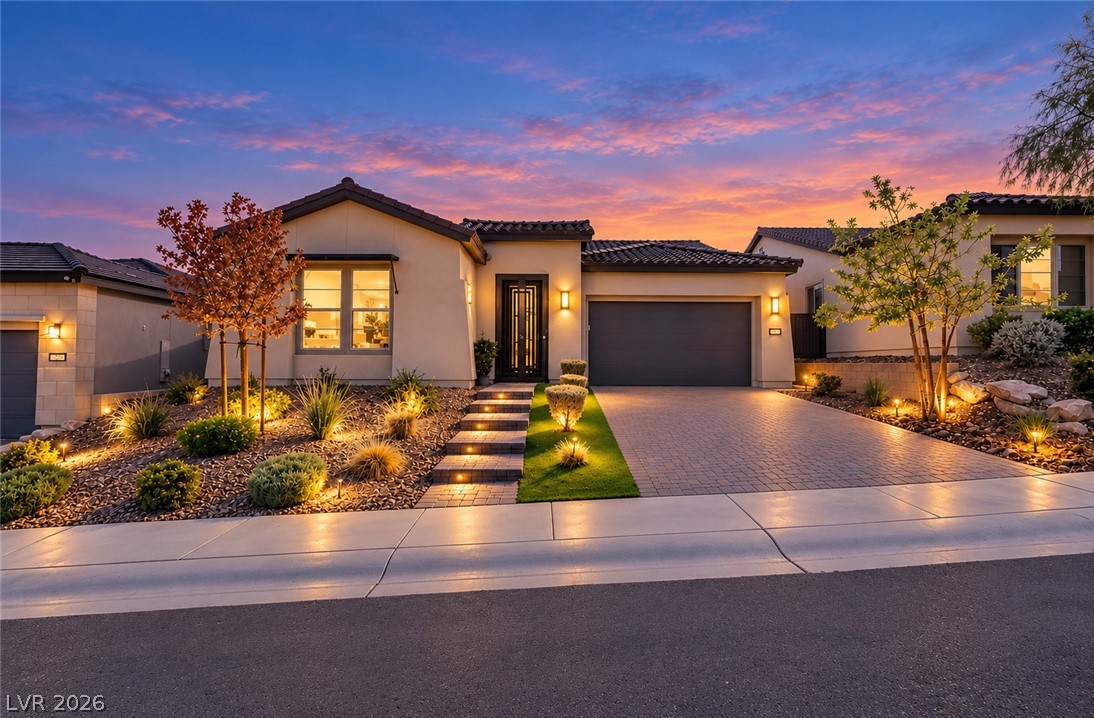 39 Autumn Palm Avenue, Henderson 89011