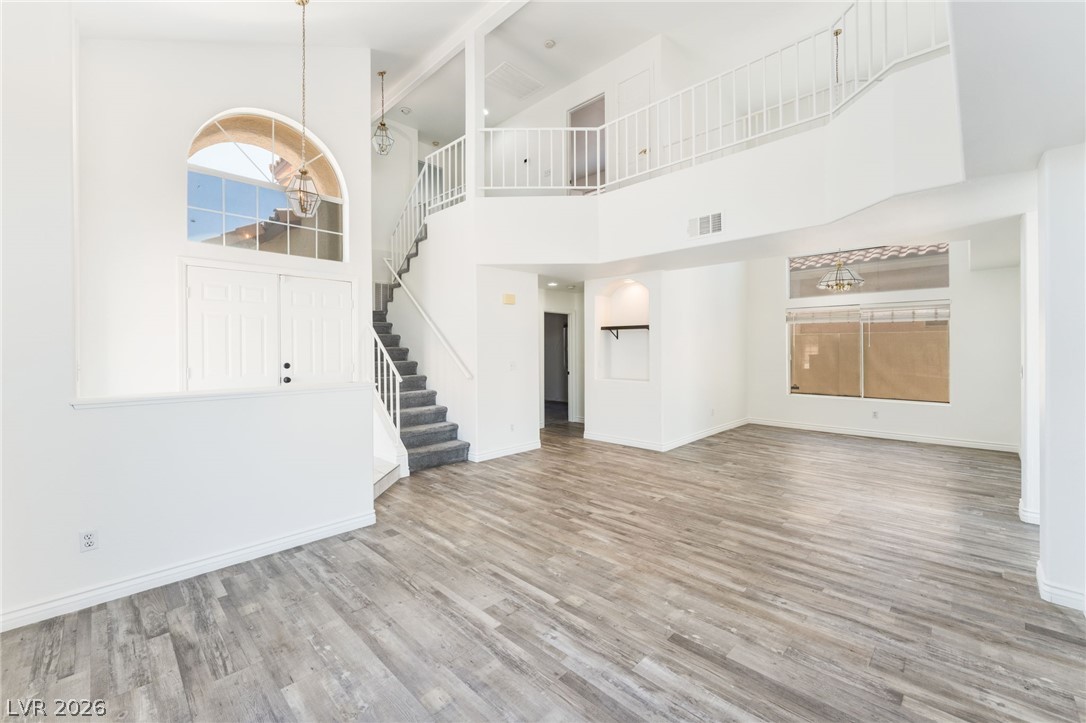 Photo 7 of 39, 7540 Holloran Court