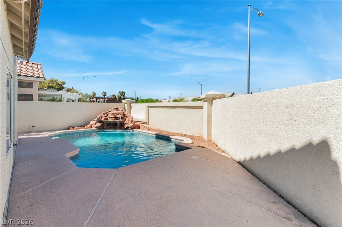 Photo 38 of 39, 7540 Holloran Court