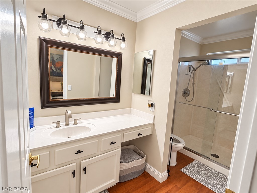 Photo 10 of 16, 2632 Highvale Drive