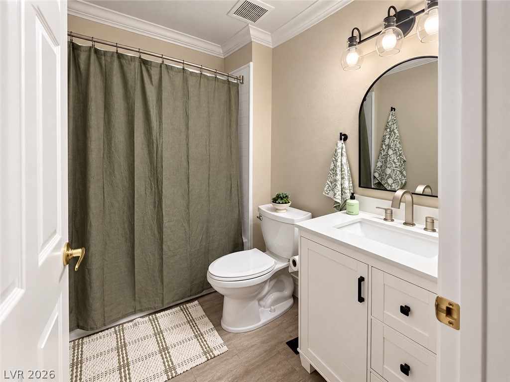 Photo 13 of 16, 2632 Highvale Drive