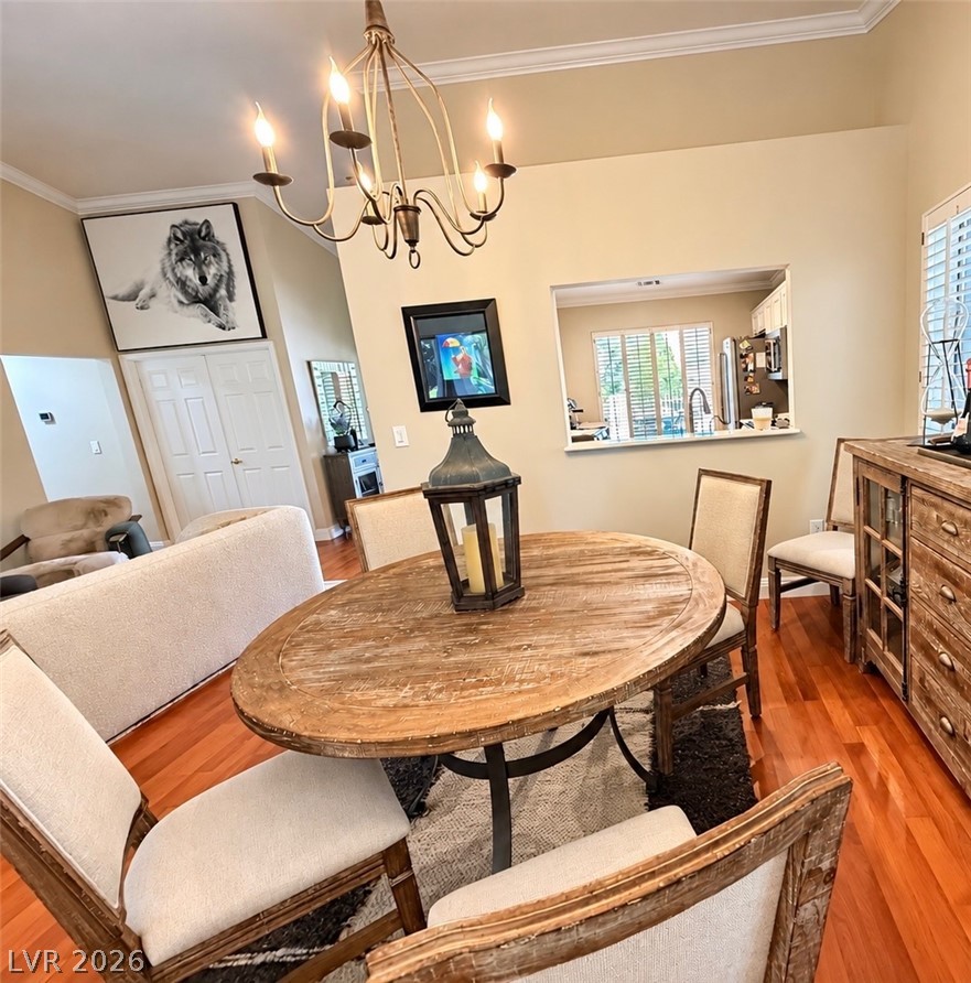Photo 5 of 2632 Highvale Drive