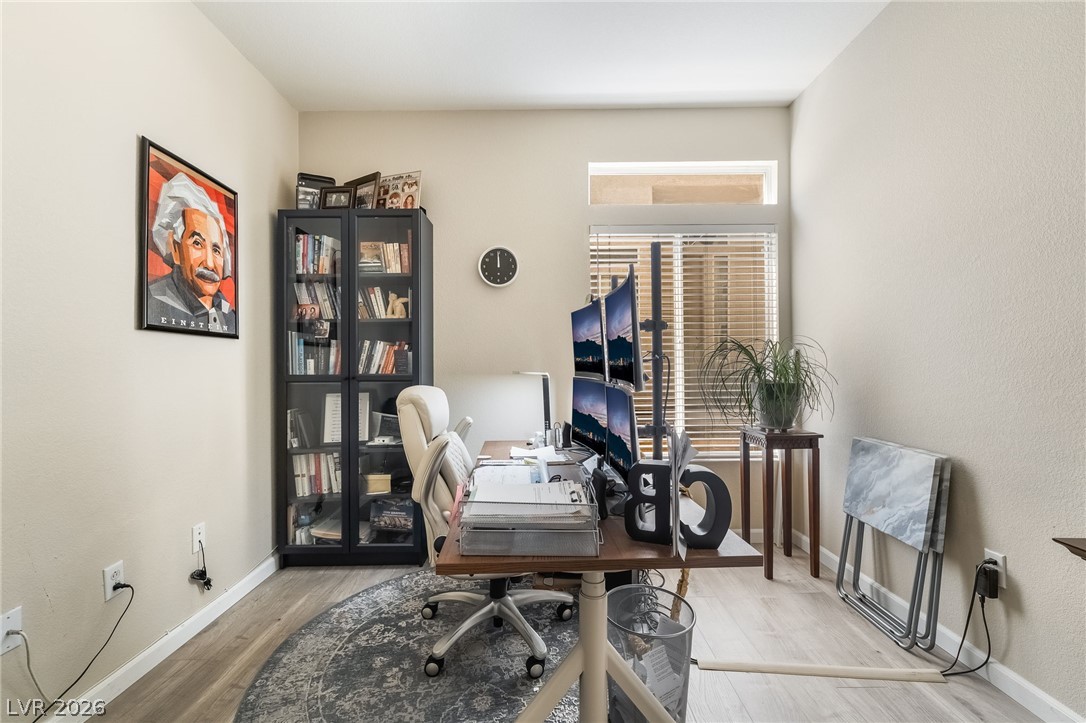 Photo 20 of 39, 9784 Hickory Ridge Court