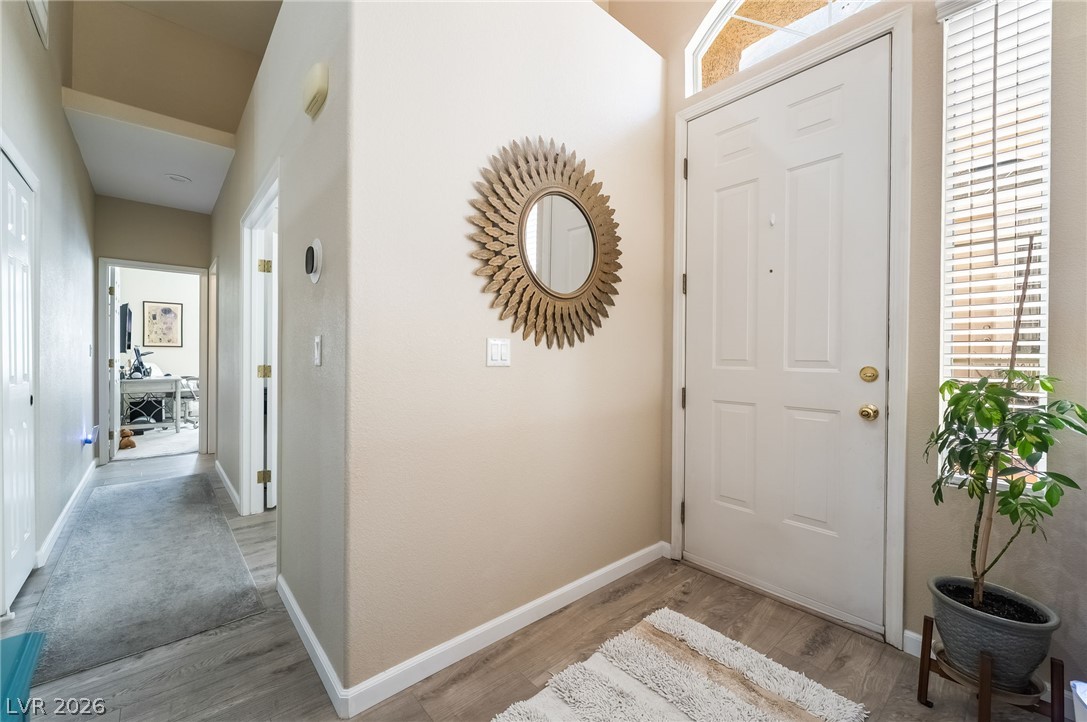 Photo 5 of 9784 Hickory Ridge Court