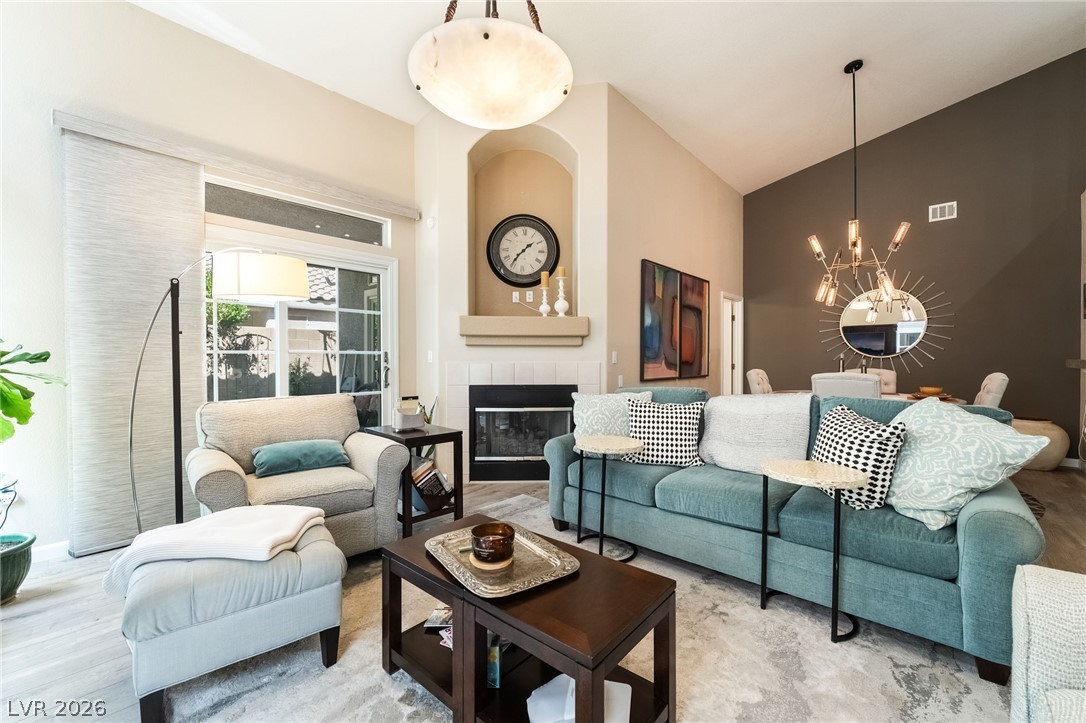 Photo 9 of 39, 9784 Hickory Ridge Court
