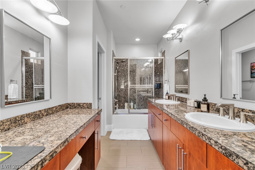 Photo 20 of 37, 9050 W Tropicana Avenue #1102
