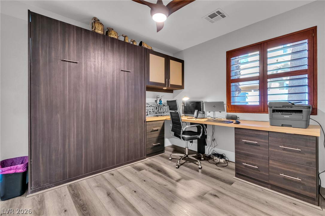 Photo 22 of 37, 9050 W Tropicana Avenue #1102