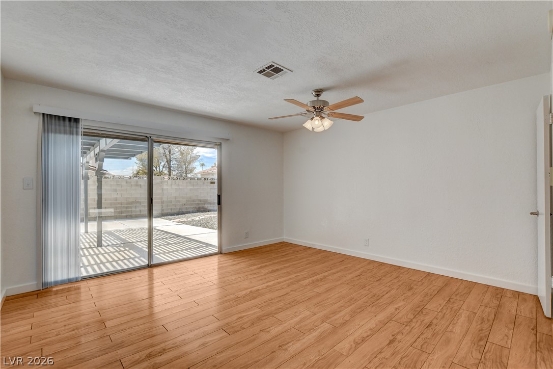 Photo 31 of 45, 4009 Camas Court