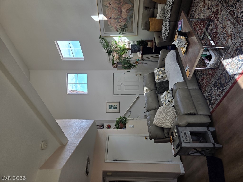 Photo 10 of 27, 5387 Heatherbrook Circle