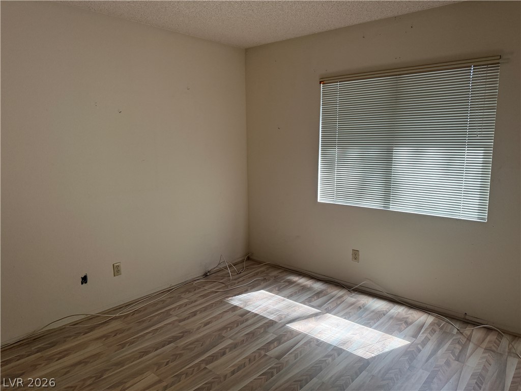 Photo 9 of 12, 1036 Willow Tree Drive #A