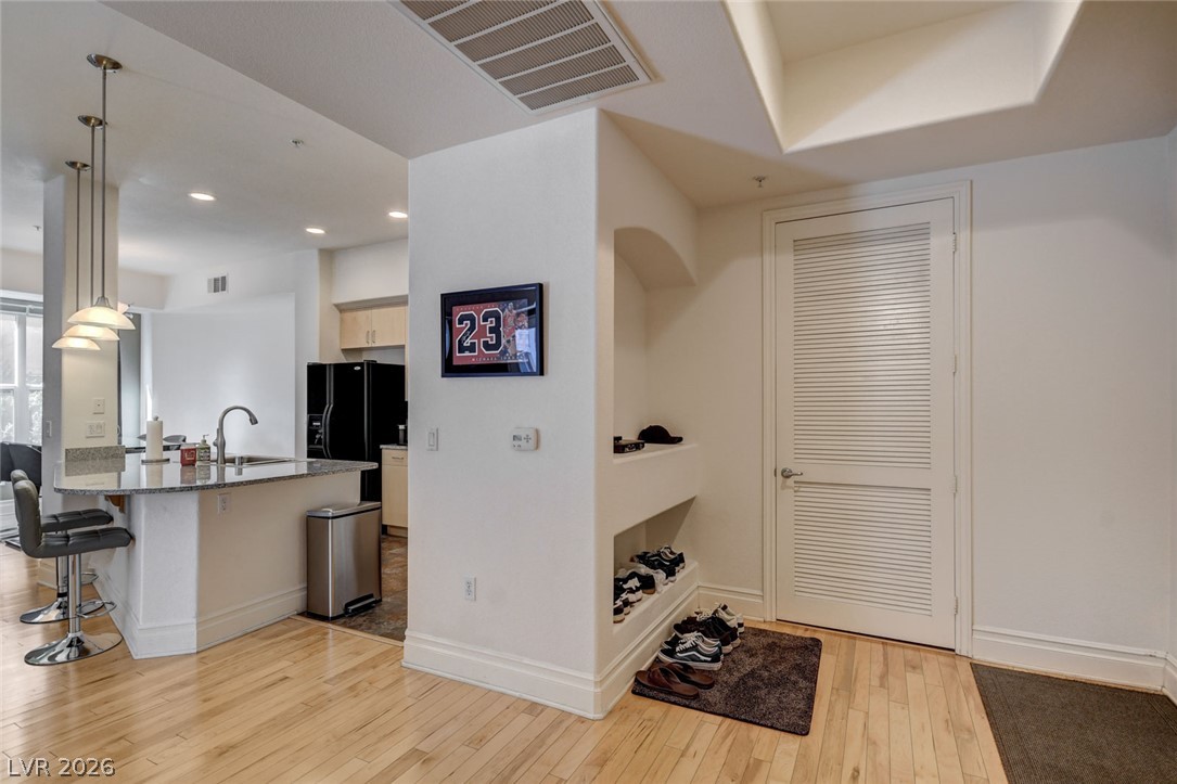 Photo 30 of 44, 38 E Serene Avenue #306