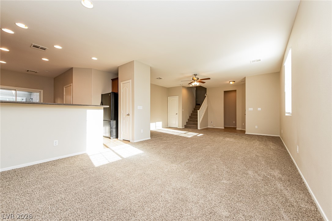 Photo 6 of 27, 7925 Violet Sky Street