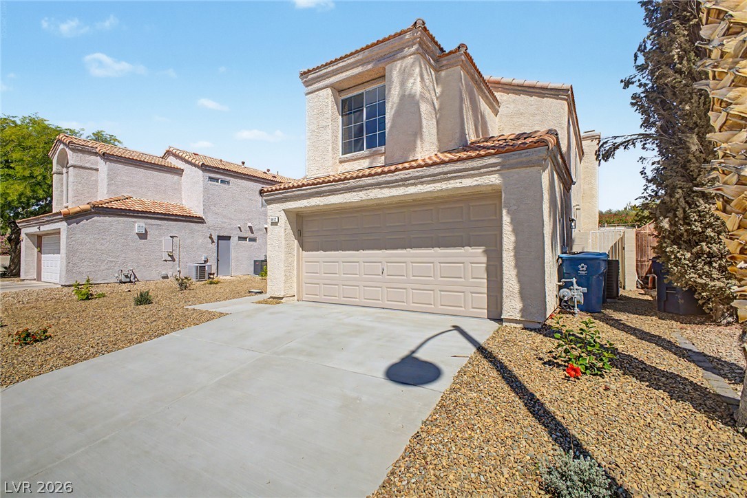Photo 5 of 9812 Eagle Rock Court