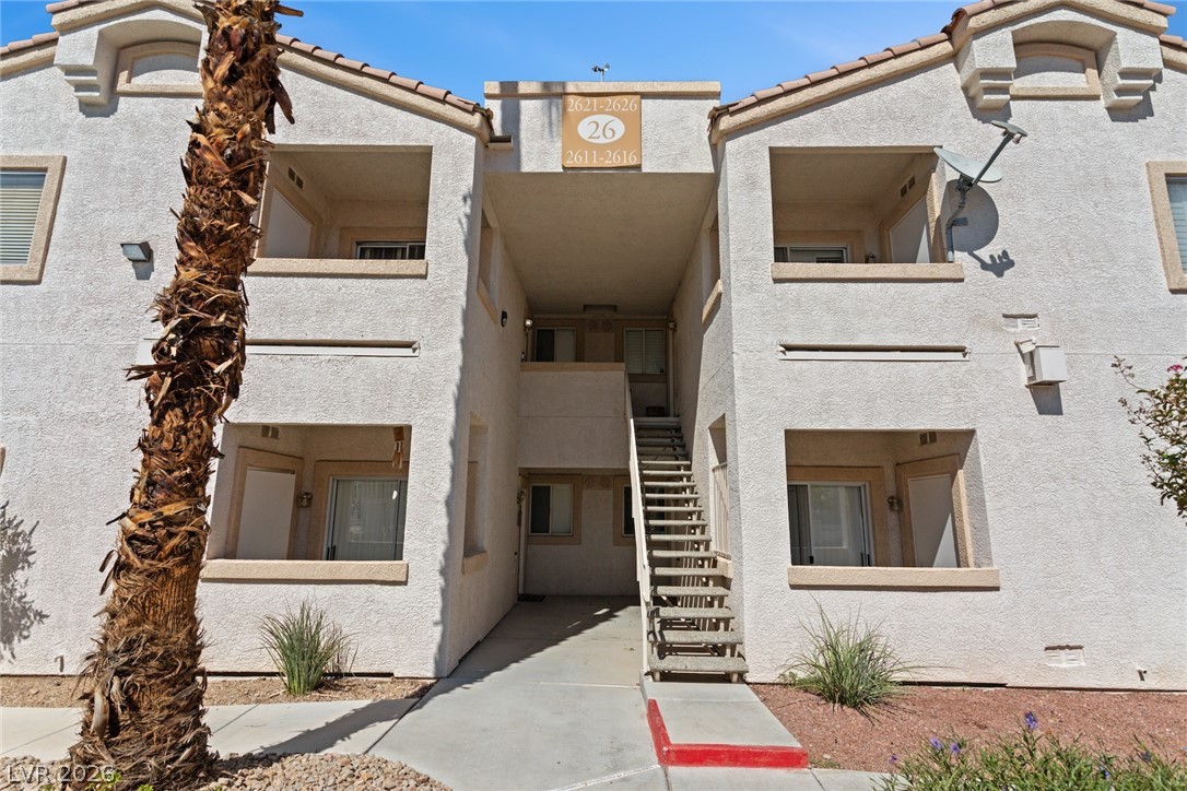 Photo 18 of 36, 855 N Stephanie Street #2615