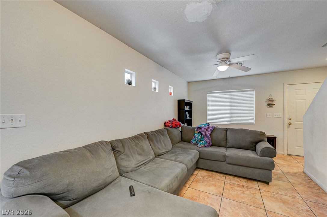 Photo 6 of 26, 5151 Starter Avenue