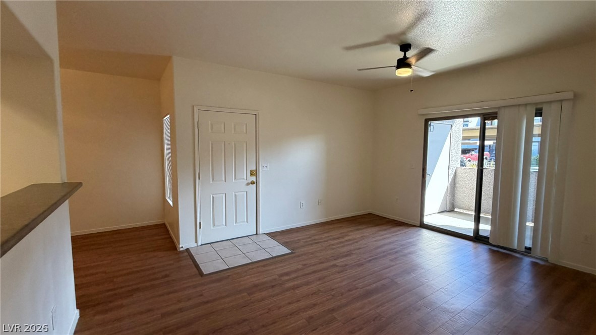Photo 3 of 45 Maleena Mesa Street #1912