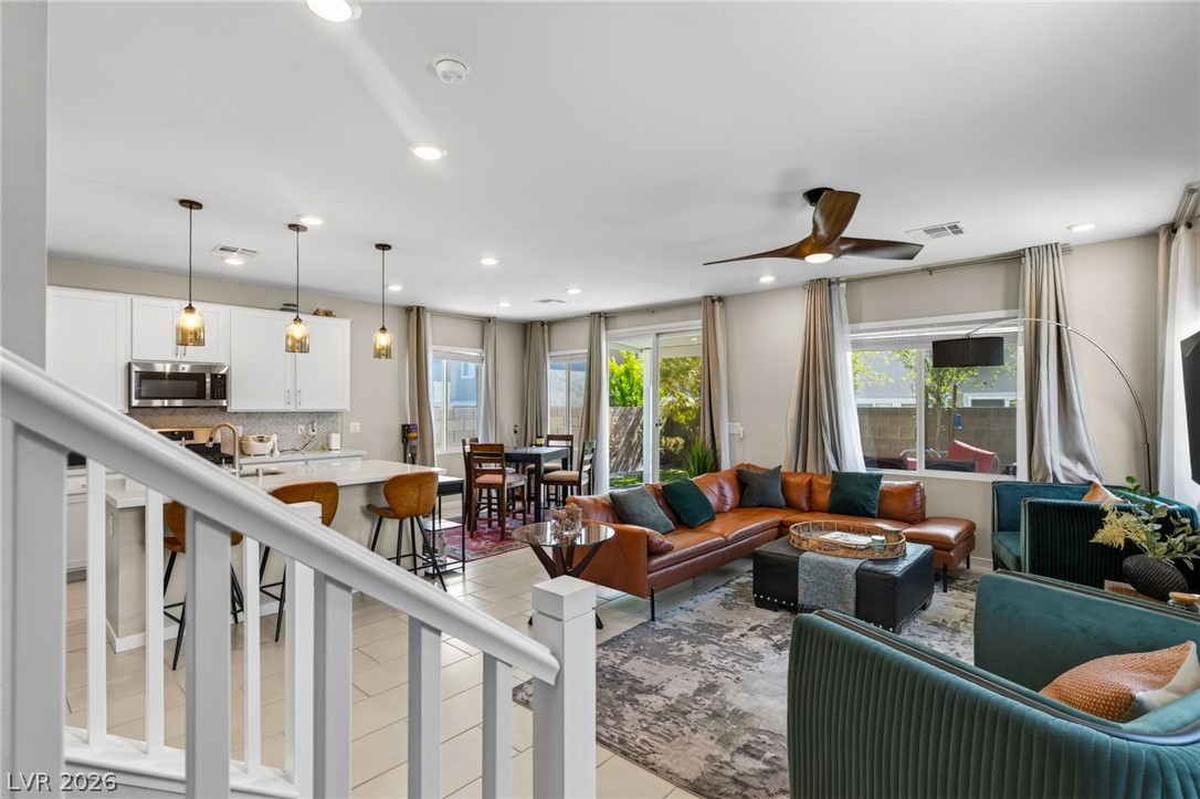 Photo 4 of 2719 High Echelon Road