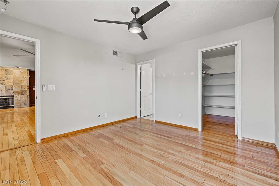 Photo 15 of 31, 701 Capri Drive #10B