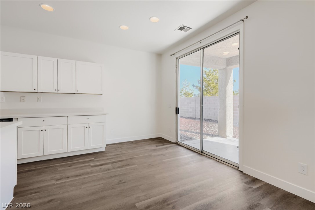 Photo 12 of 29, 520 Moses Lake Court