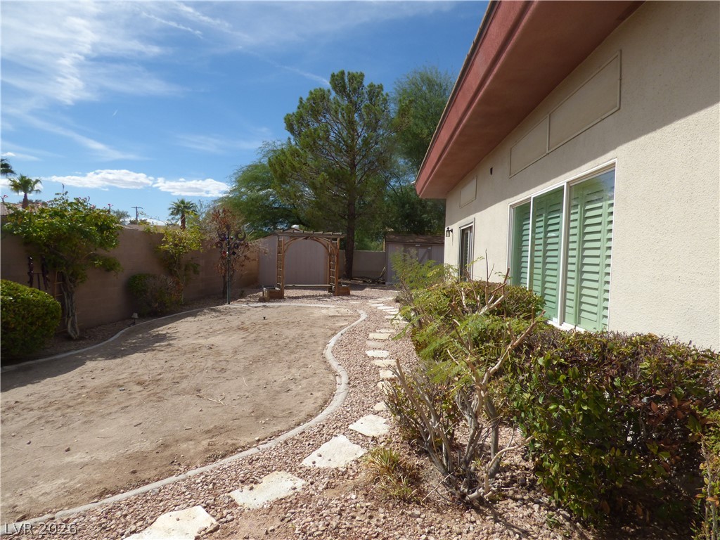Photo 33 of 33, 7695 Gilespie Street