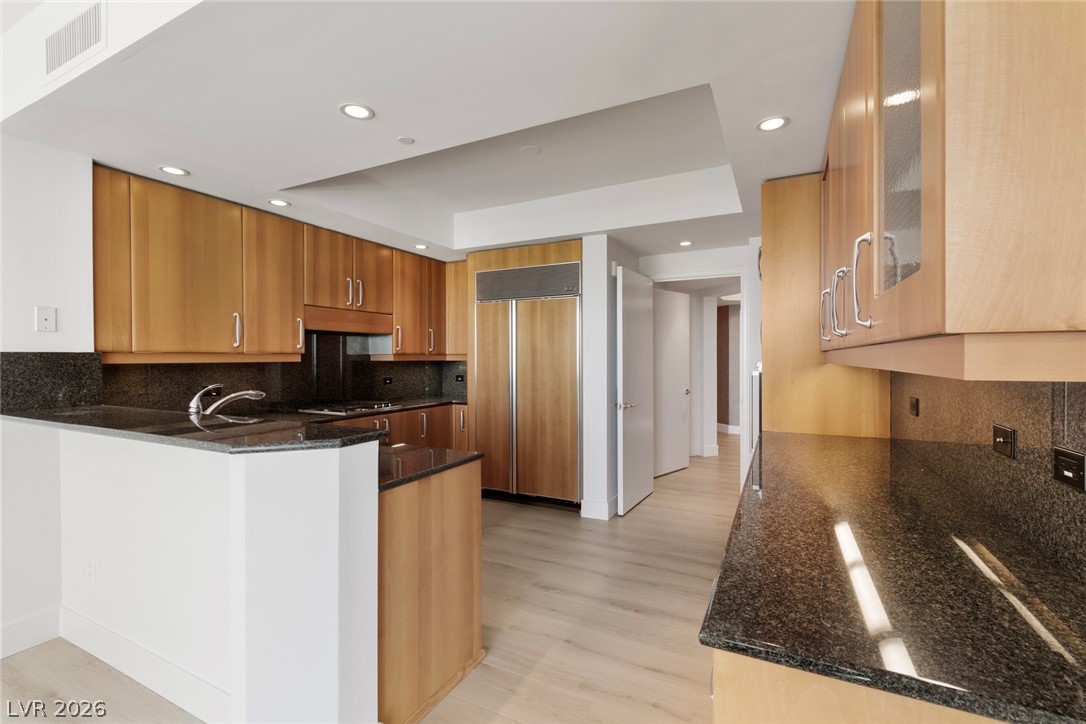 Photo 6 of 7, 2857 Paradise Road #403