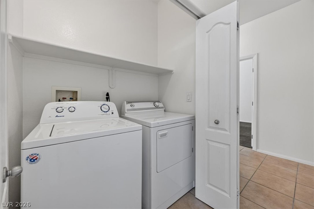 Photo 28 of 40, 3575 Cactus Shadow Street #204