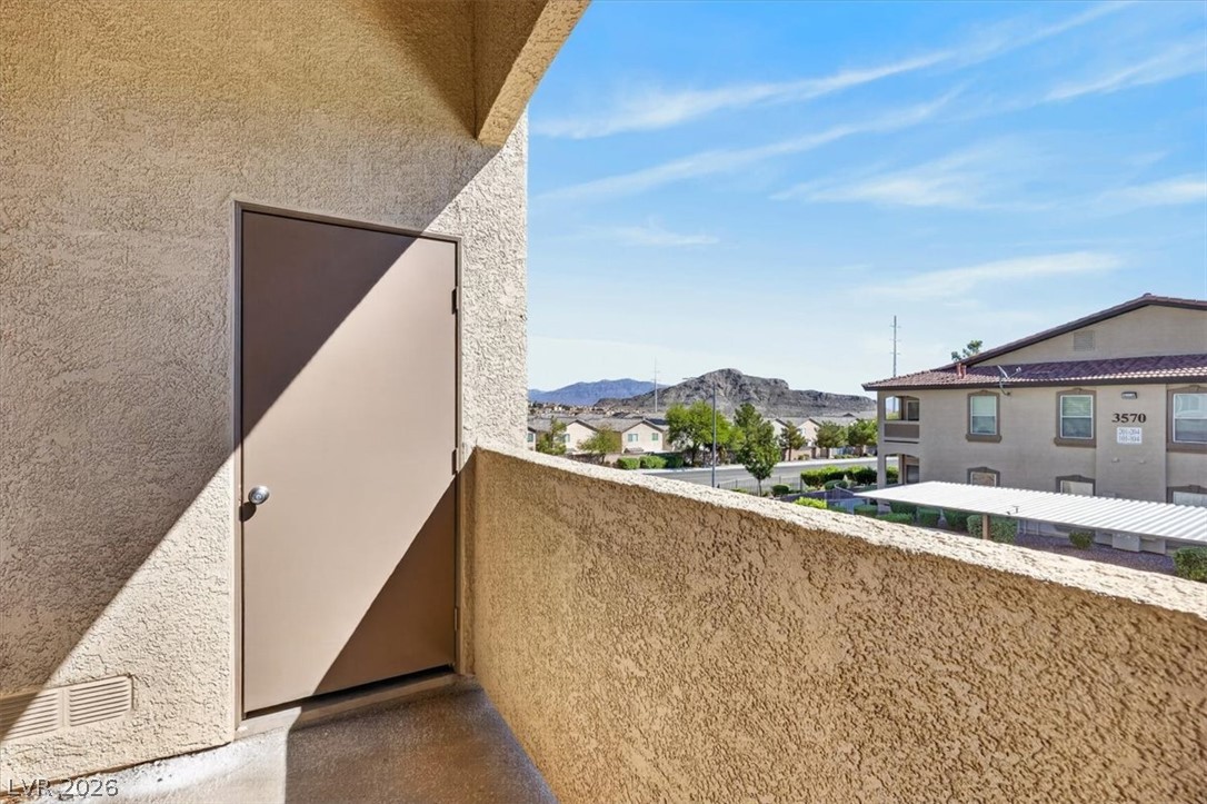 Photo 29 of 40, 3575 Cactus Shadow Street #204