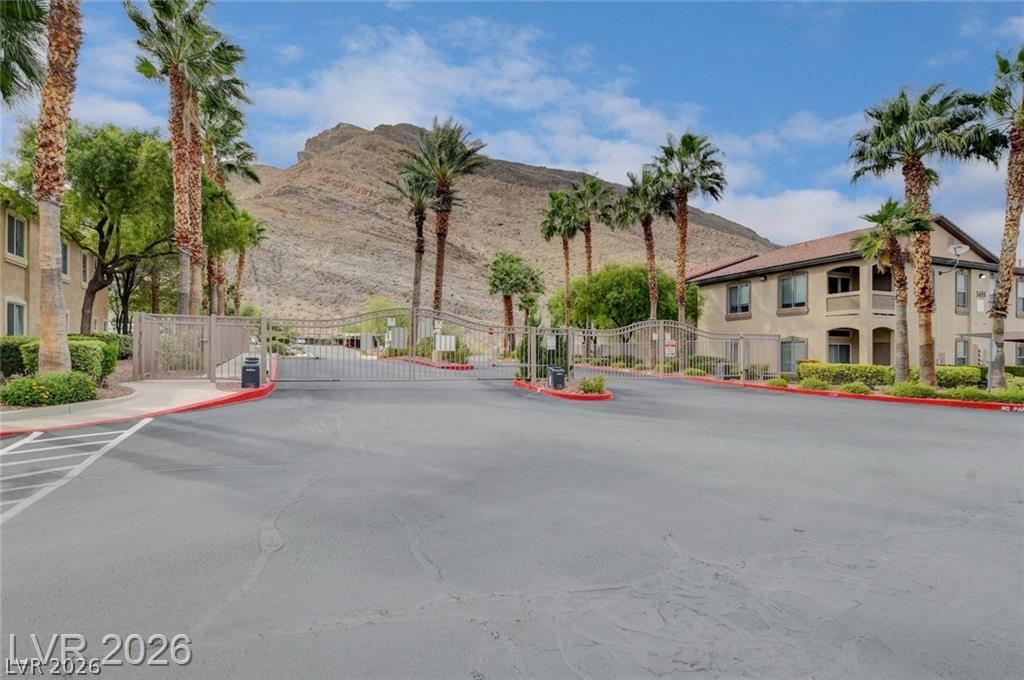 Photo 36 of 40, 3575 Cactus Shadow Street #204