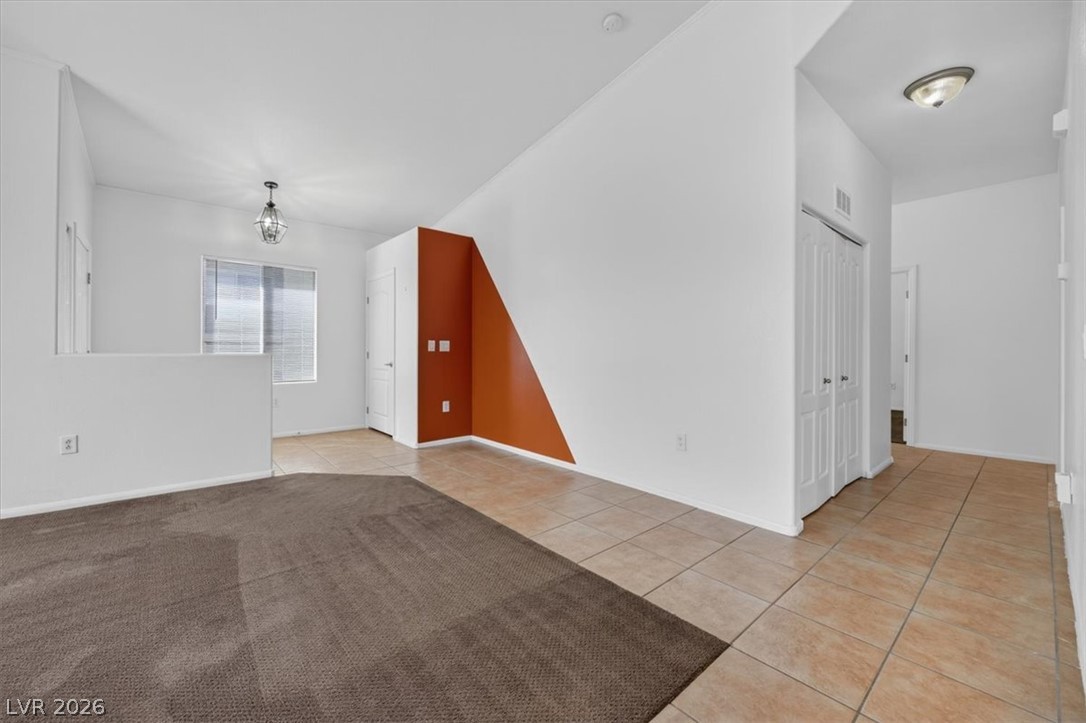 Photo 11 of 40, 3575 Cactus Shadow Street #204